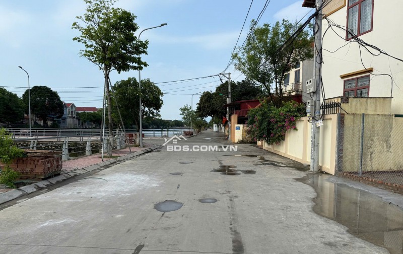 Bán 82m2 đất,đường thông ,ô tô tránh ,kinh doanh,Võng Xuyên Phúc Thọ Hà Nội